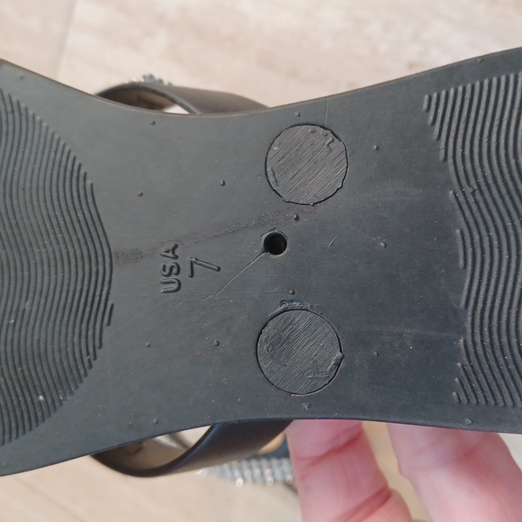 White Line Rhinestone Flip Flops - Picture 5 of 7